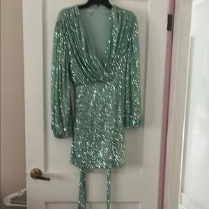 Elegant Sequin Green Dress